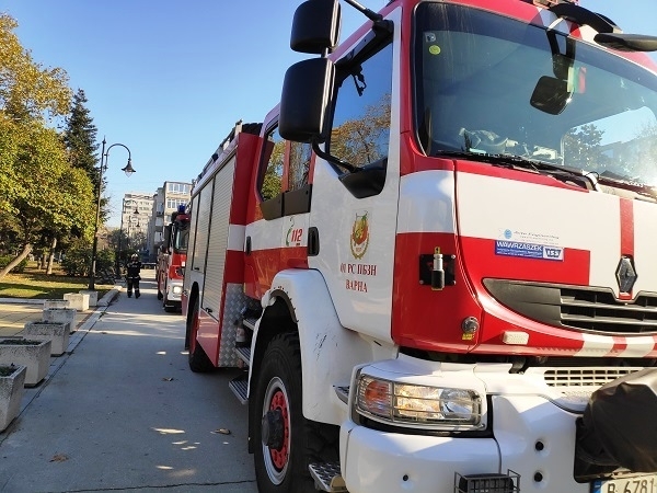 Екипи на пожарната във Видин са гасили запалени сухи треви