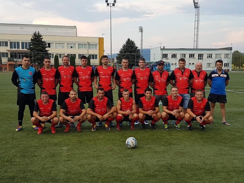 Отборът на Вихър Николово спечели първата си победа в серията