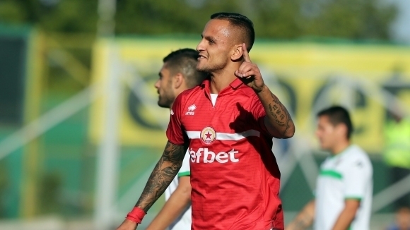 Новакът във Втора лига Левски 2020 Лом привлече двама опитни