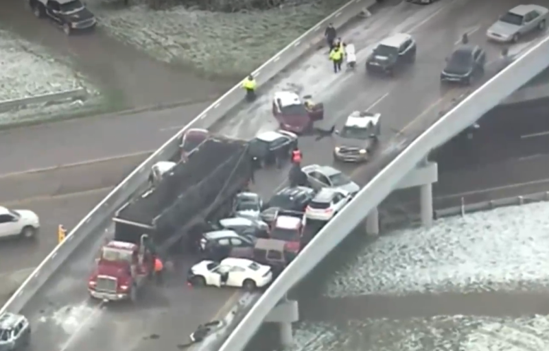 Тежка верижна катастрофа край американския град Детройт с най малко 20