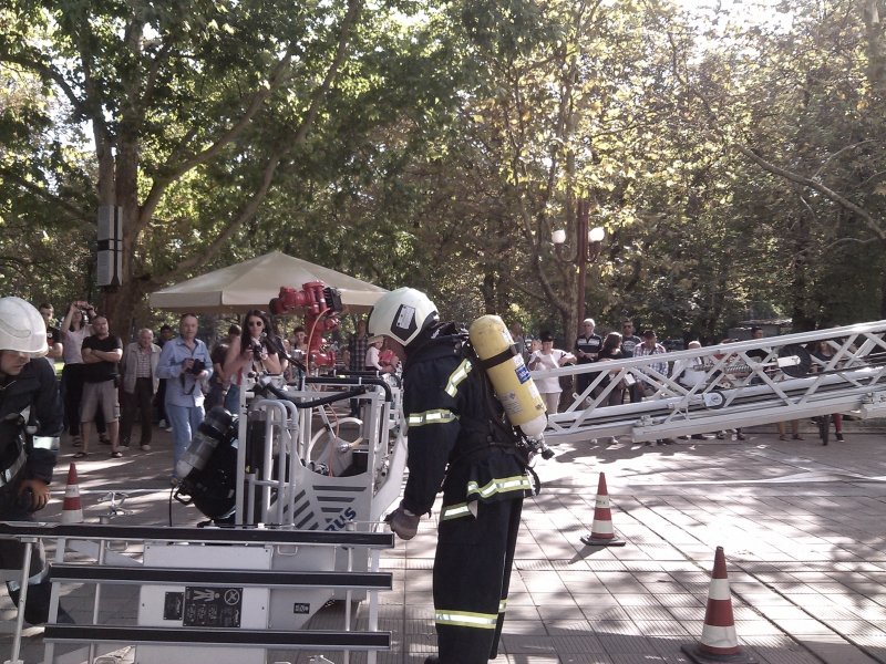 Шестима пожарникари от Монтанско са наградени по повод професионалния празник