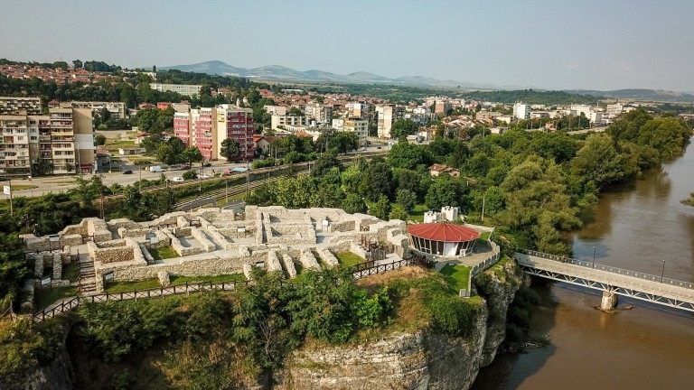 Първото издание на Градски събор под наслов Край Мездра Искъра