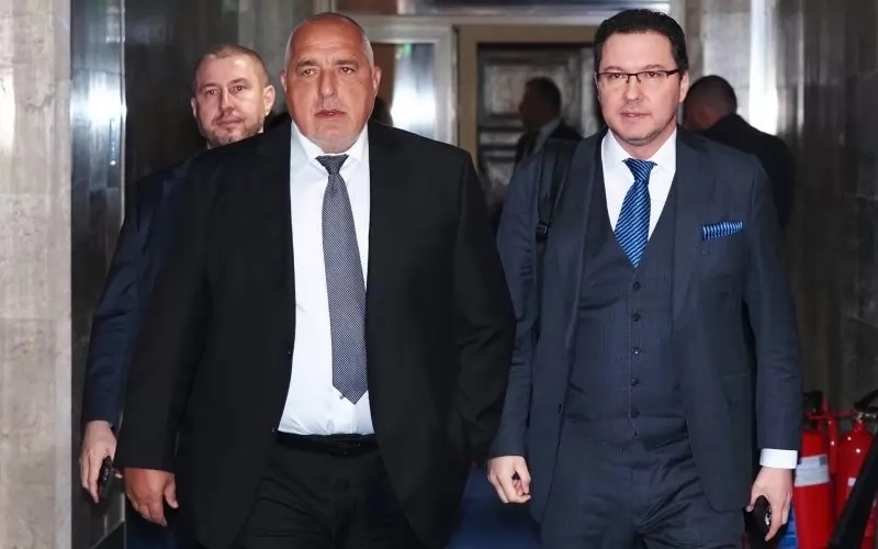 Борисов смени служебния външен министър