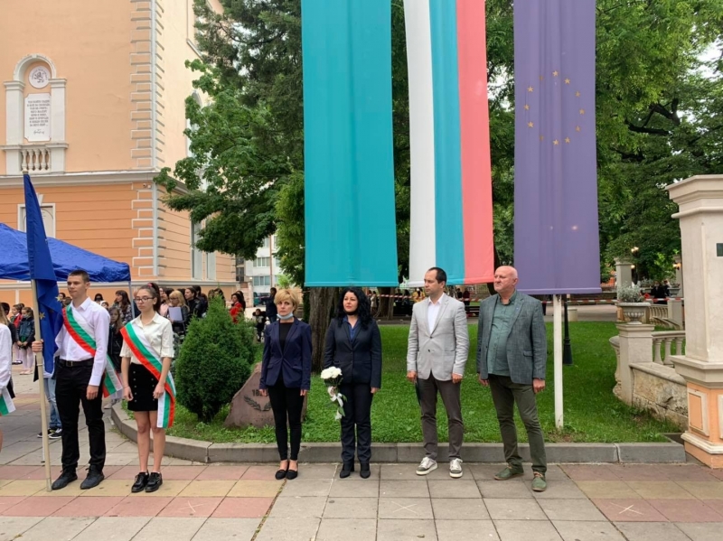 СУ Христо Ботев отбеляза своя патронен празник с много настроение