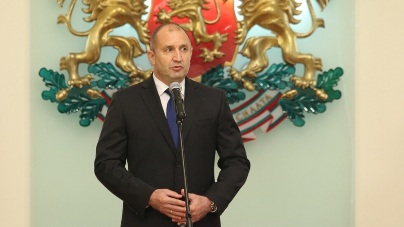 В петък президентът Румен Радев ще връчи мандат на Продължаваме