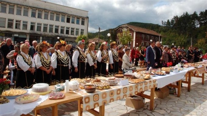 Всички празници които се отбелязват в селата на община Георги