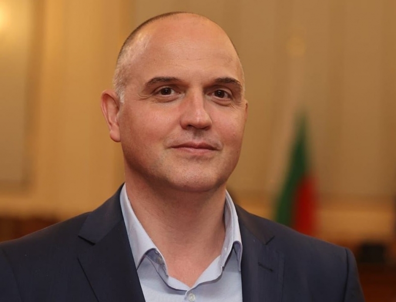 Народният представител от Враца Георги Георгиев даде на прокуратурата министъра