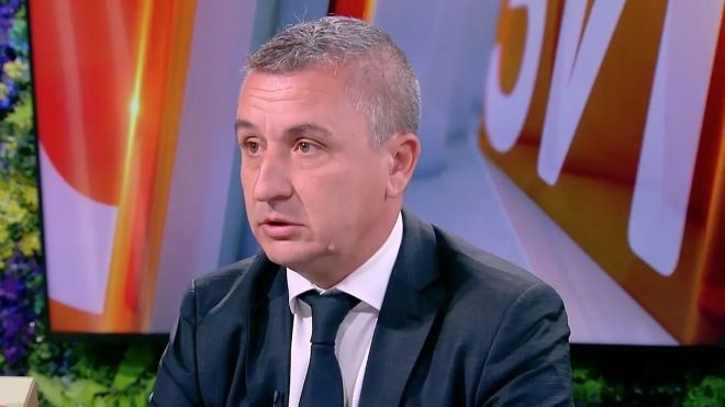 Александър Николов: Няма очаквания от външни фактори цените на горивата да тръгнат надолу
