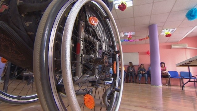 Интеграционните добавки за хората с увреждания остават няма да има