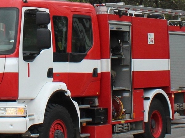 Пожарната в Бургас беше вдигната на крак от пожар в стола на МВР