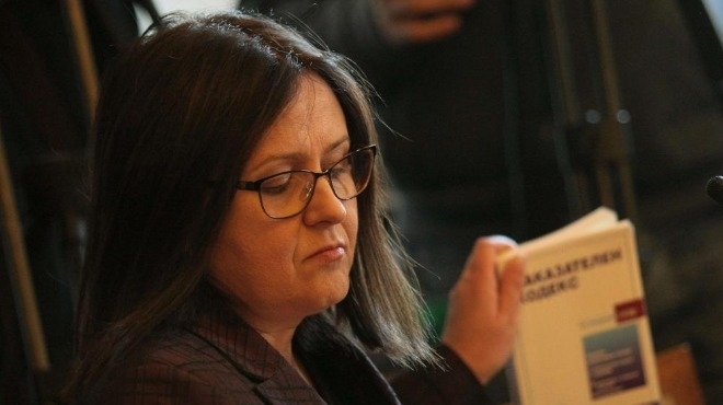 Зам главният прокурор Мария Шишкова подаде оставка стана ясно на заседанието