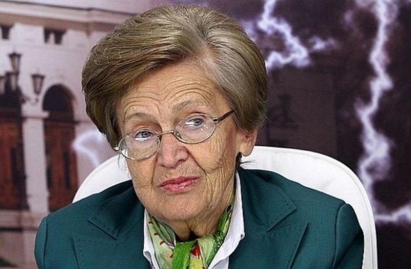 С дълбоко прискърбие съобщаваме че днес 15 10 2020 почина Проф Христина