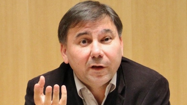 Апартаментгейт е онази точка в която се пресичат малката и