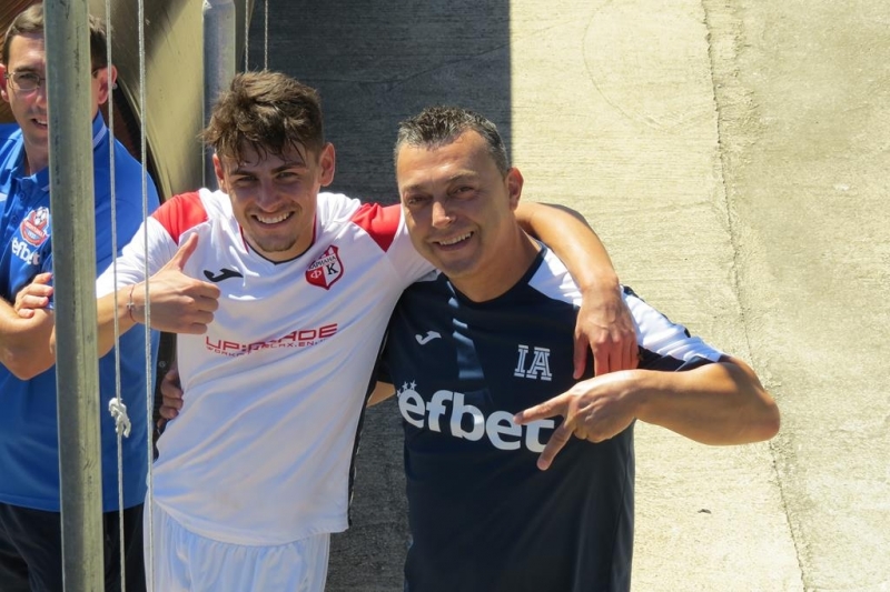 Отборът на Кариана се завърна отново на върха в класирането