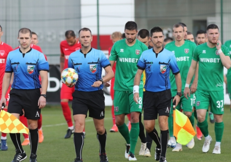 "Ботев"/Враца/ с тежка загуба с 0:3 като гост на "Царско село" /снимки/