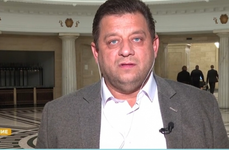 Отцепниците са хора с ниска политическа култура без парламентарен опит