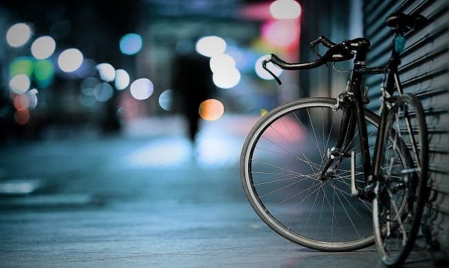 Откраднаха велосипеда на мъж пред игрална зала в Лом, съобщиха