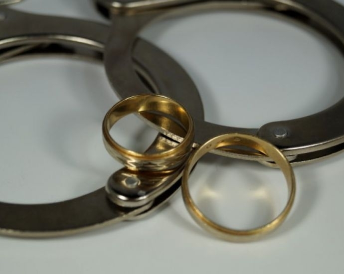 33 годишна циганка от санданско село две години е получавала социални