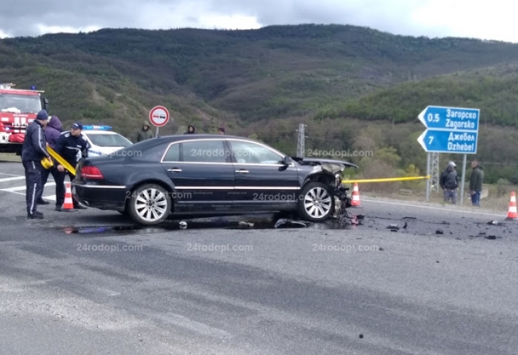 Катастрофира автомобилът на Лютви Местан съобщава 24rodopi com Има пострадали сред