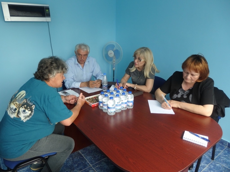 Народният представител от ПП ГЕРБ инж Петя Аврамова и областният