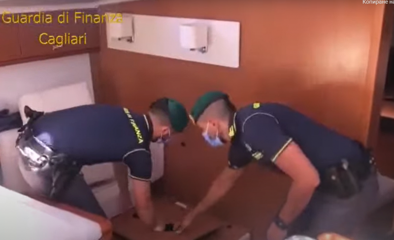 Александър Стоянов известен като Сашо Турчина сред морските вълци в