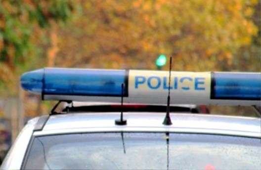 Задържаха двама с дрога в Добрич съобщават от Областната