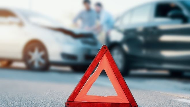 Дете на осем години е пострадало при пътен инцидент до разклона