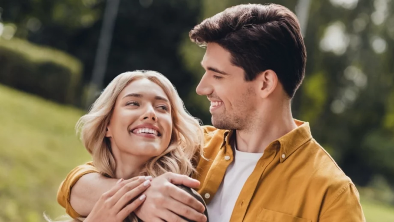 Ако ви е писано да бъдете с някого, с тези 8 трика може да го върнете