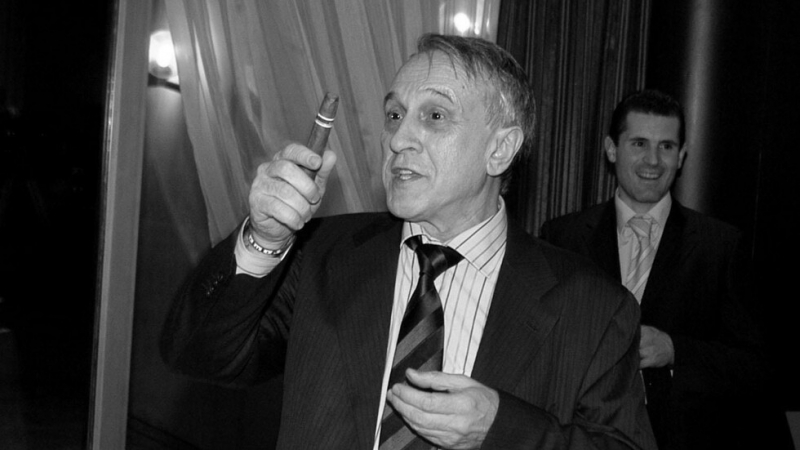 Почина журналистът Тошо Тошев