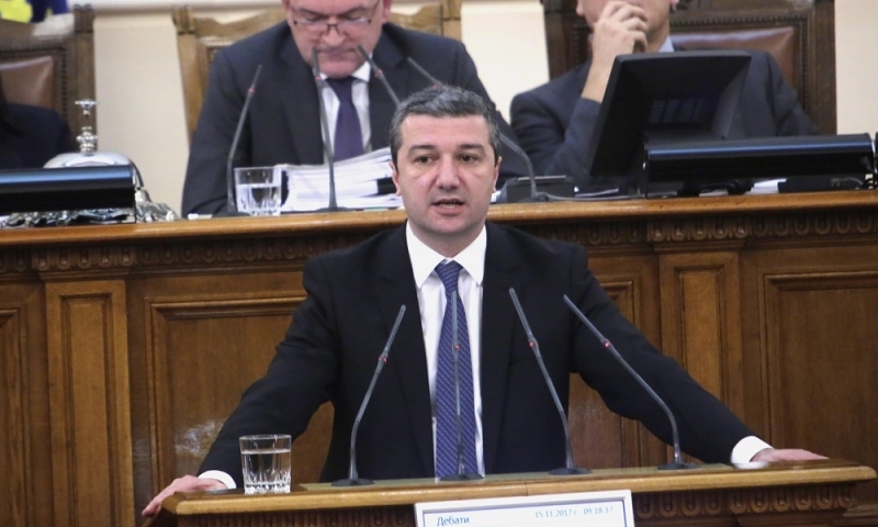 Опозицията в Народното събрание алармира за парламентарен блокаж упрекът беше