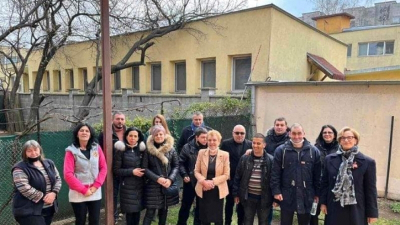 Н Пр Урсула Дзуколи посланик на Суверенния Малтийски орден в