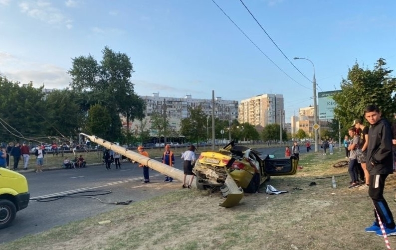 В руския град Краснодар водач на автомобил BMW M4 e