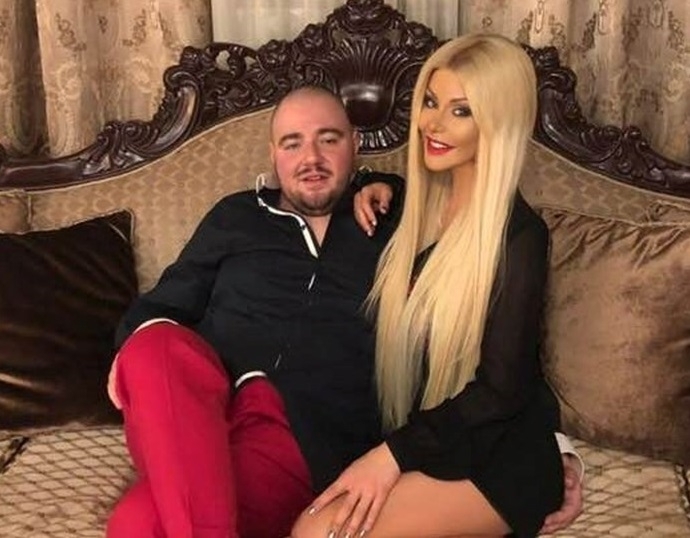 Светлана Василева и Гущеров бягат от България