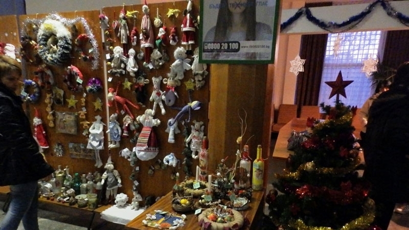 Традиционен коледен базар ще отвори за трети път врати на