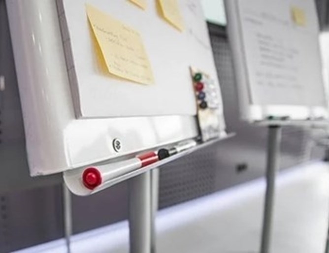 Международният ден на учителите който е учреден от ЮНЕСКО през