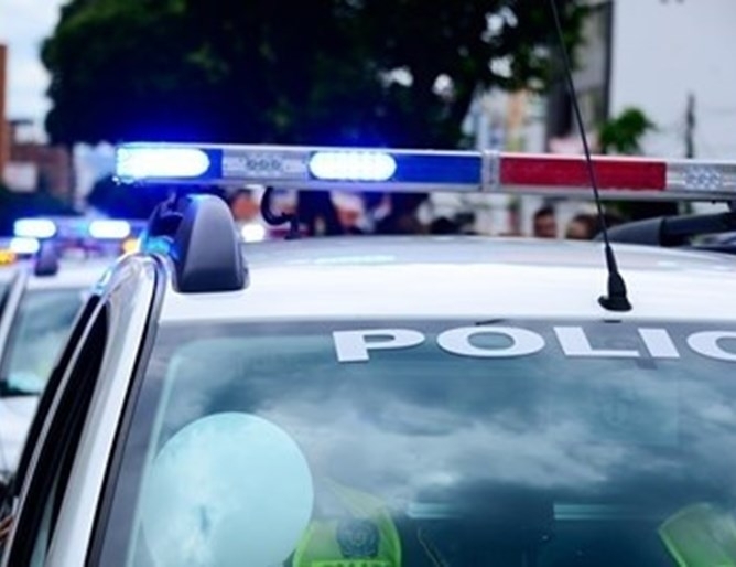 Скандал предизвикаха тефтерчета календари на гръцката полиция за 2019 г в