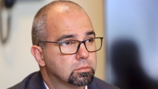 За етнизация на конфликта в ДПС предупреди социологът от Галъп Първан