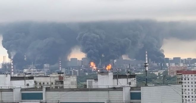 Пожар избухна в рафинерия в Краснодарския край в Южна Русия
