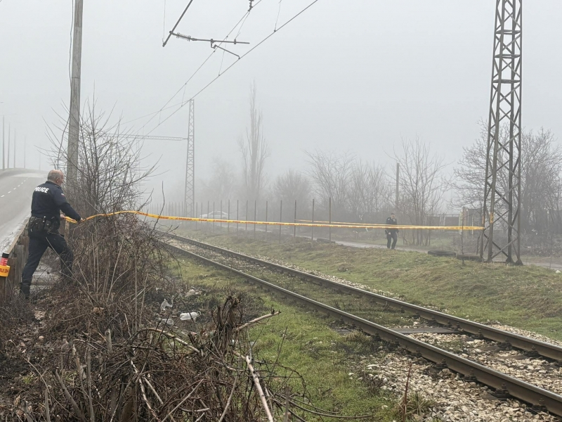 Стана ясно кой е мъжът който се хвърли под влак