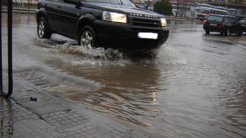 Частично бедствено положение е обявено в община Бургас заради проливния