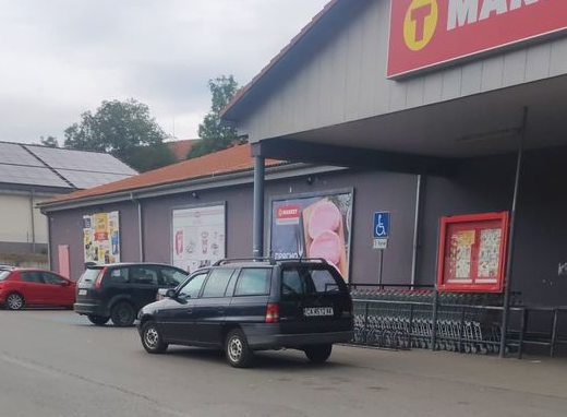 Жители на Берковица изреваха от поредния наглец спрял както си