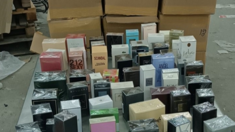 Митничари задържаха голямо количество маркови парфюма при проверка на Дунав