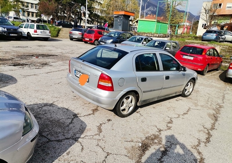 Врачанин вбеси съгражданите си с безумно паркиране научи агенция BulNews