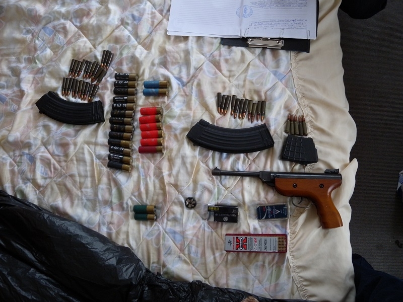 Нагли крадци взломиха имот и откраднаха ловни оръжия в Монтанско