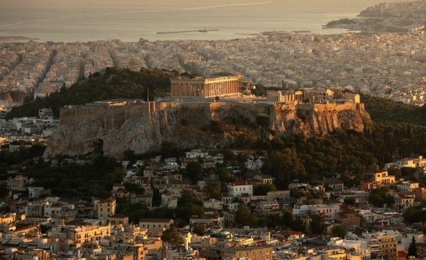 В централната част на Атина ще бъде издигната статуя на