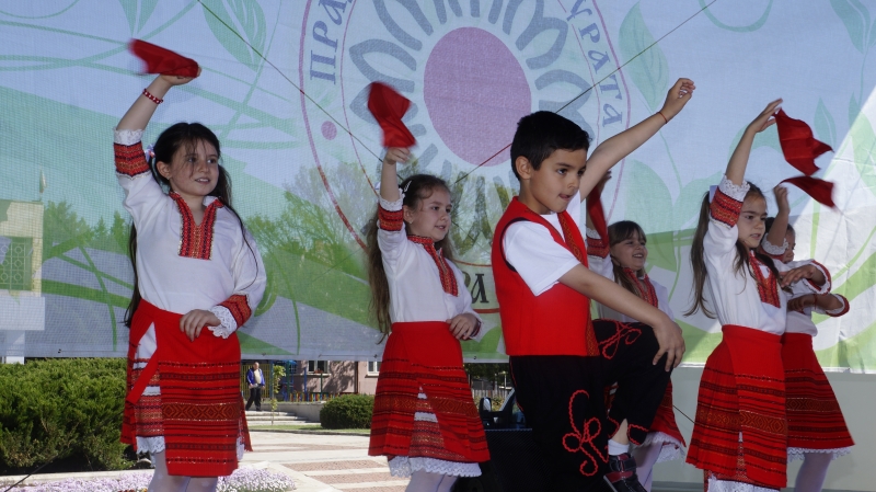 На 2 ри май беше даден стартът на общинския фестивал Магията