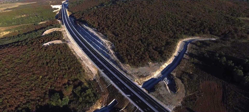 Магистрала Хемус която свързва София и Варна ще бъде завършена
