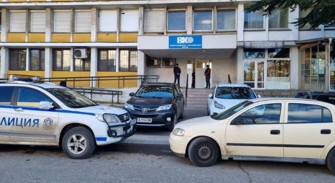 Прокуратурата е привлякла като обвиняеми изпълнителния директор на ВиК Бургас