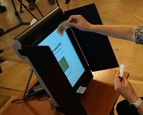 Необходима и навременна стъпка за укрепване на демократичните принципи повишаване