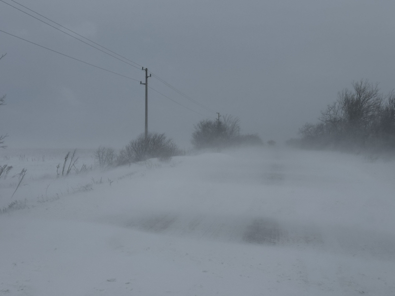 Внимание, шофьори! Движението по пътя Оряхово-Кнежа е ограничено /снимки/